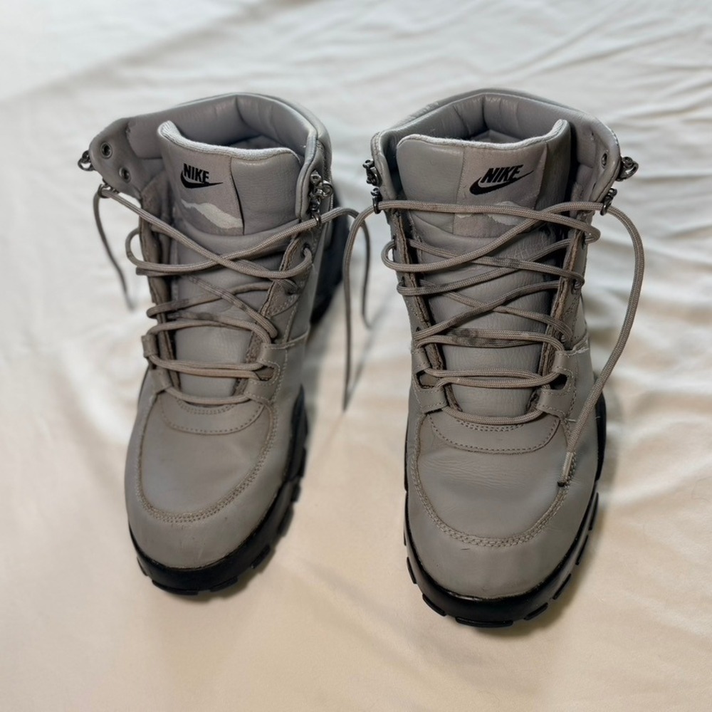 Nike Manoa Leather Boots Smoke Grey Black BQ5239-002 Mens 10.5